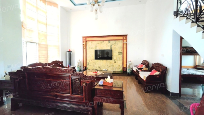 東方花園二手房实景图