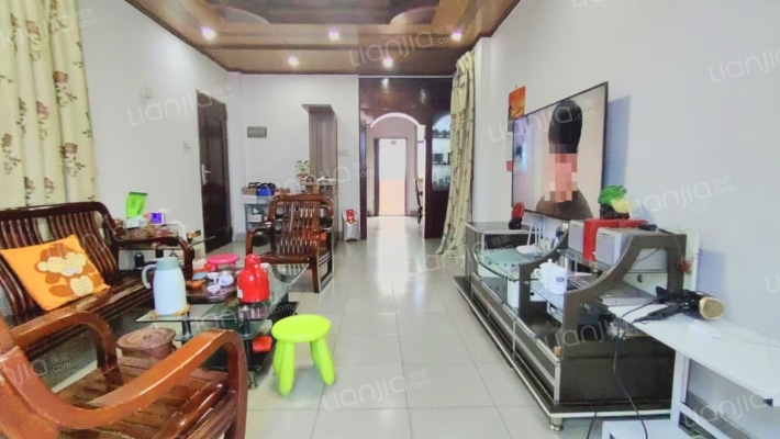 大朗镇政府宿舍二手房实景图