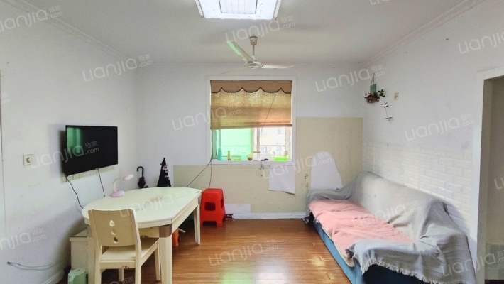 富康新村二手房实景图