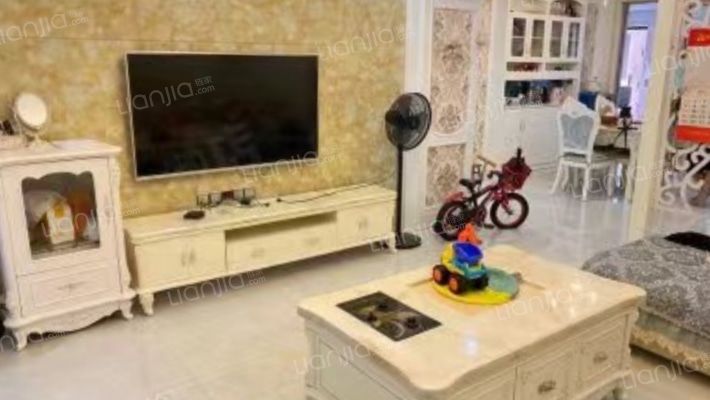 恒昇中央公园二手房实景图