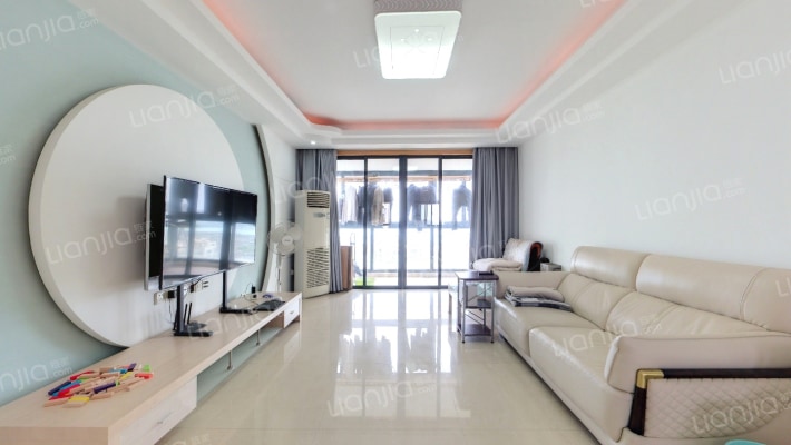 高尔夫花园二手房实景图