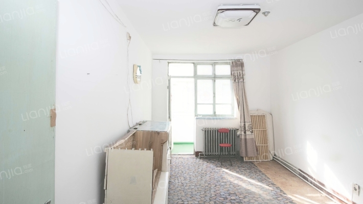 兴中街二手房实景图