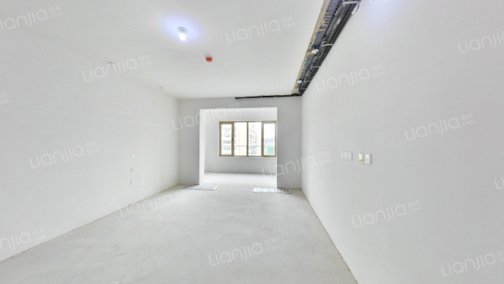 中信国安府二手房实景图