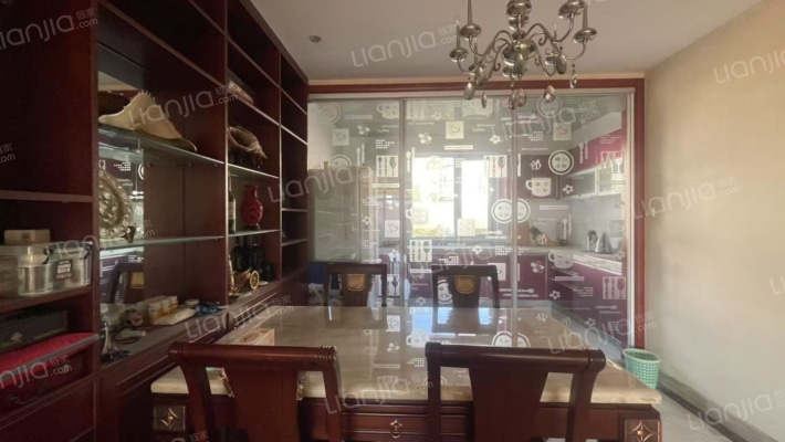 物探局   3-4  复试   4居室-餐厅