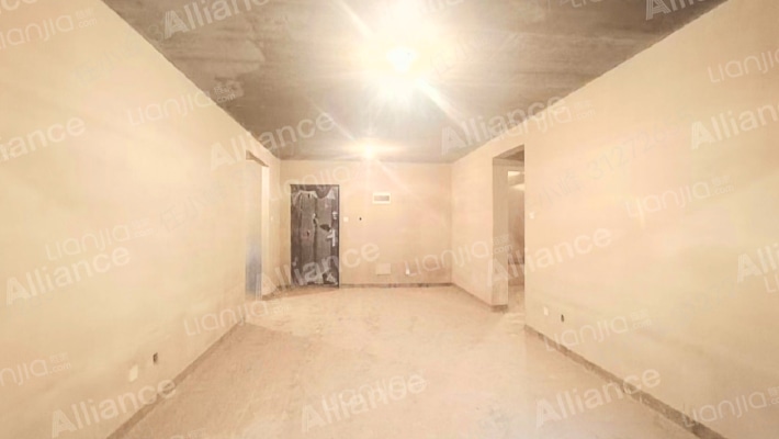 一线河景美宅，标准现房，即买即住-餐厅