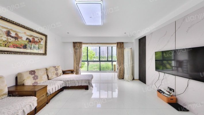 星河晨光A区二手房实景图