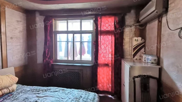 市直小区 三层 南北三居 市医院北侧-卧室A