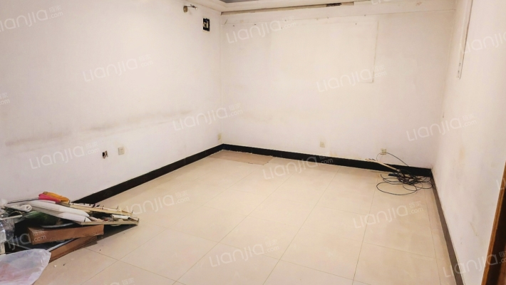 金茂广场二手房实景图