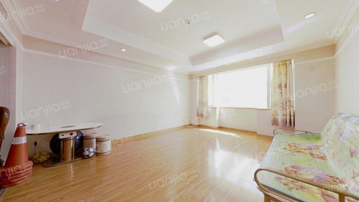 世纪大厦二手房实景图