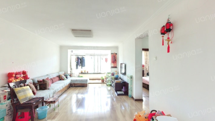 太阳花园小区二手房实景图