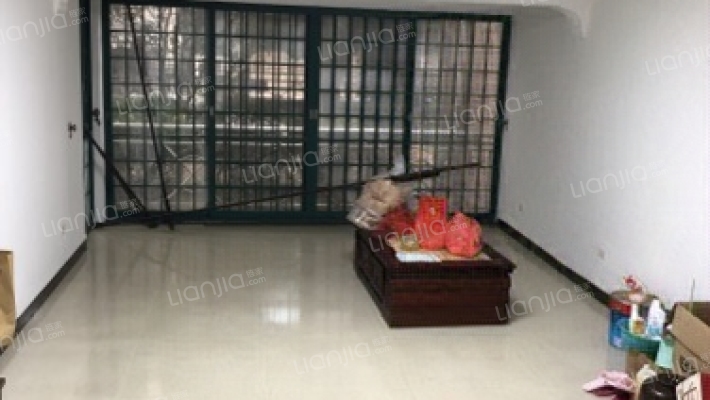 桂湖景苑二手房实景图