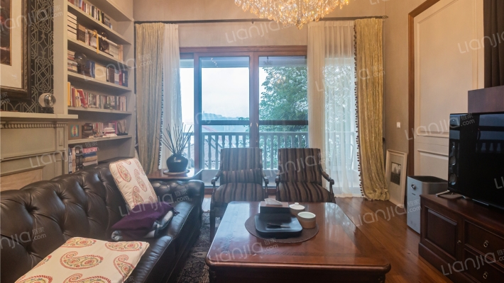 帝景名苑B区二手房实景图