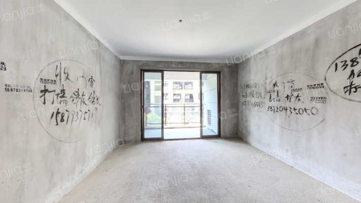 万融加州江山明樾二手房实景图