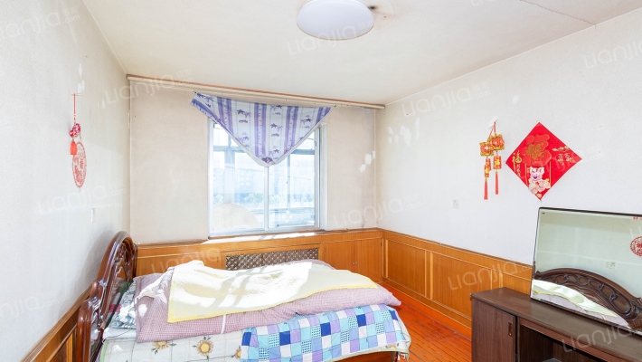 通春街二手房实景图