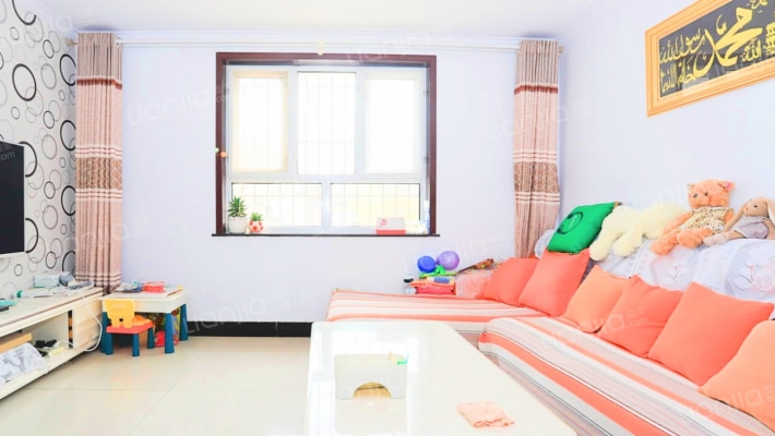 温馨家园(鱼儿山路)二手房实景图