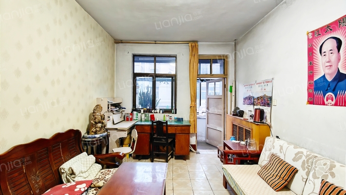 泰山管委金山路宿舍二手房实景图