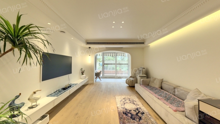 富力十号B区二手房实景图