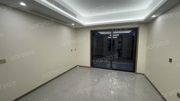 天宸尚品二手房实景图