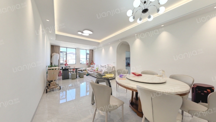 兴业中心二手房实景图