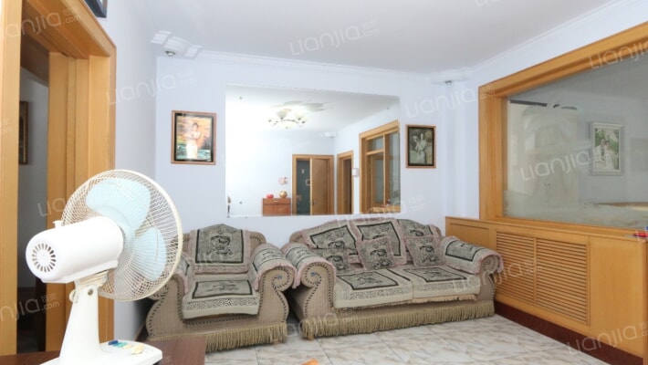 宣钢龙烟住宅楼二手房实景图