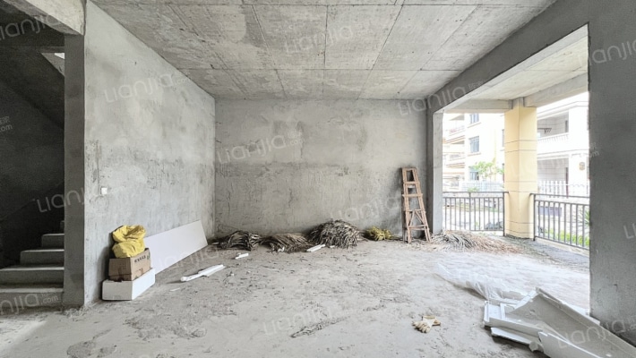 明良花园二手房实景图