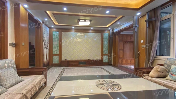 海信南岭风情A区二手房实景图