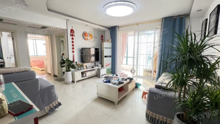 彩虹公寓二手房实景图