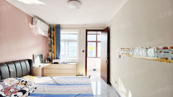 市卫健委宿舍二手房实景图