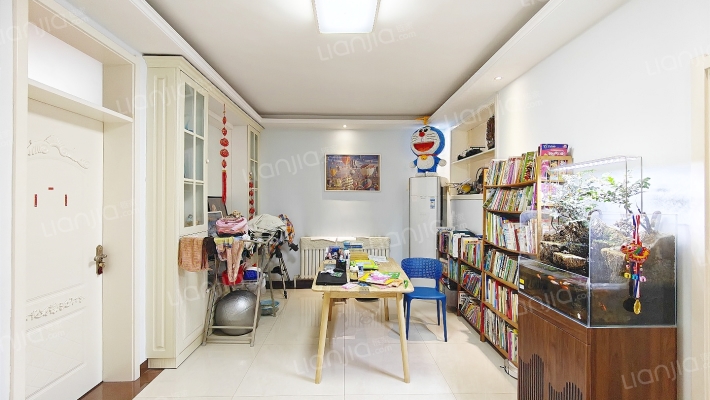 交警东关宿舍二手房实景图