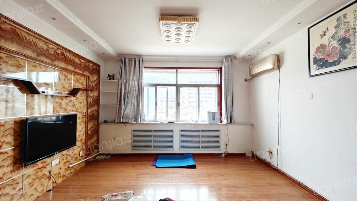 农业局宿舍二手房实景图