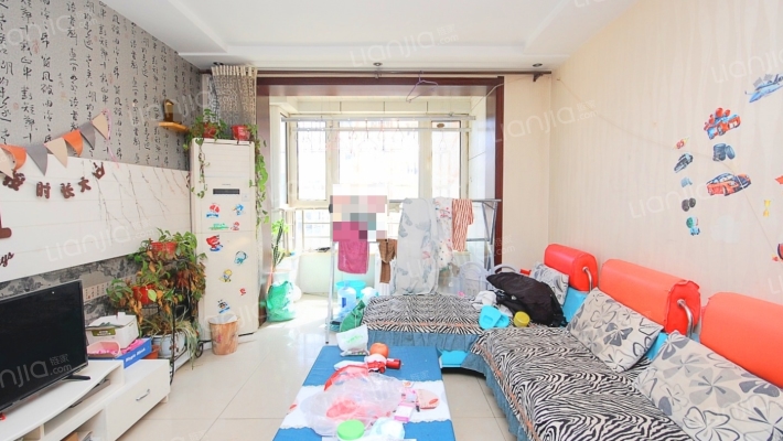 粮食局公寓二手房实景图