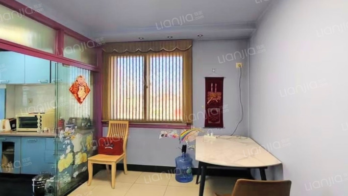 东安小区 2室2厅 南 北-餐厅