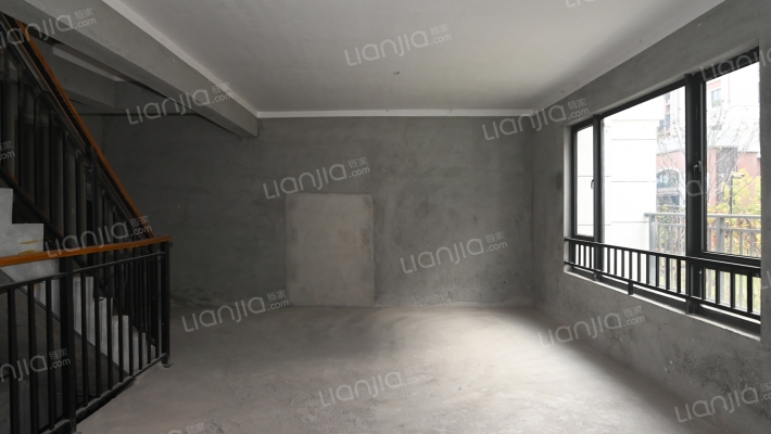 威廉公馆B区二手房实景图