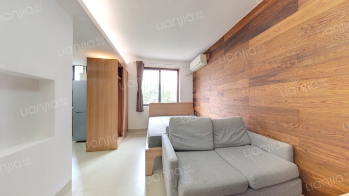 潜龙花园二手房实景图