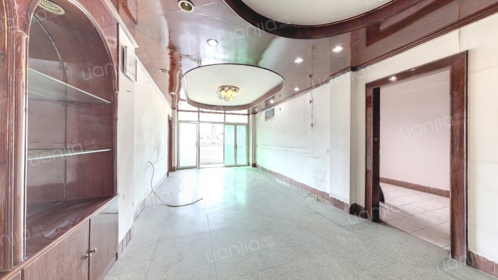 城门四街18号二手房实景图