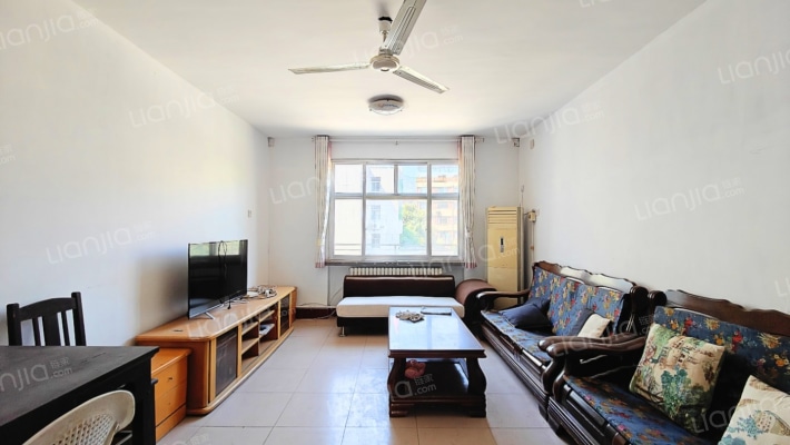 泰安市优抚医院宿舍二手房实景图