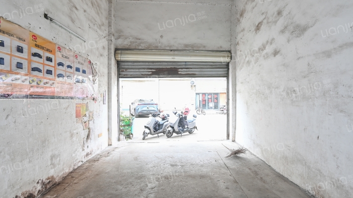 江西国际汽车城（昌北下罗江西国际汽车城）二手房实景图