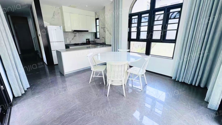 神州半岛天悦湾二手房实景图