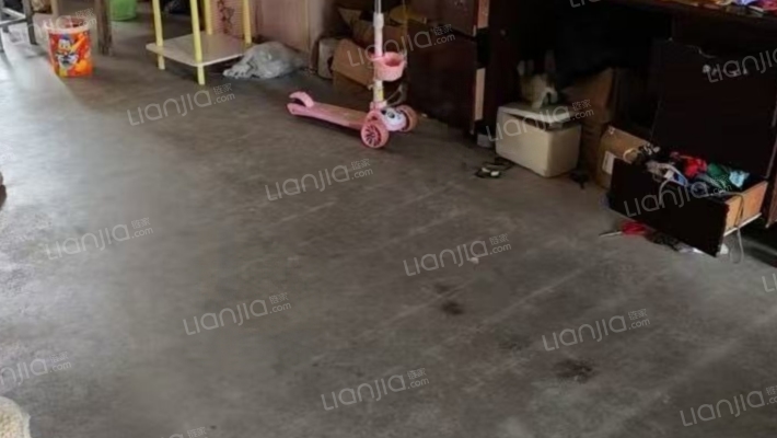 水畔兰庭二手房实景图