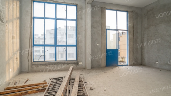 聚和园二手房实景图