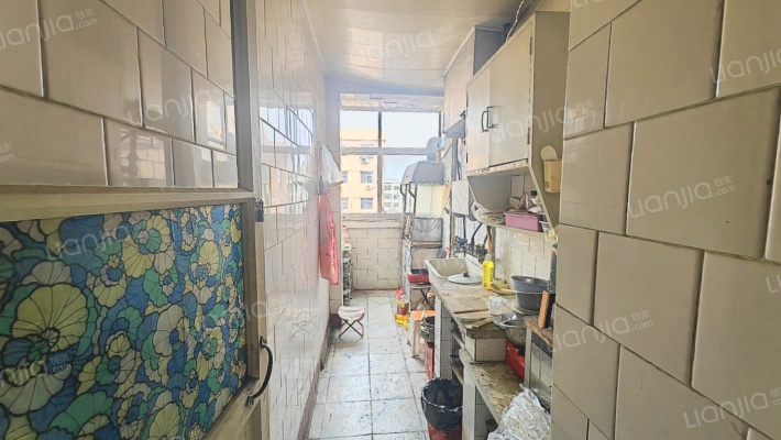 此房满五唯一 南北通透两居室  户型方正-厨房