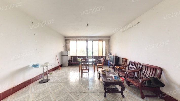 蓝色家园(滨海二路)二手房实景图