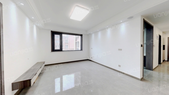 雅居临城二手房实景图