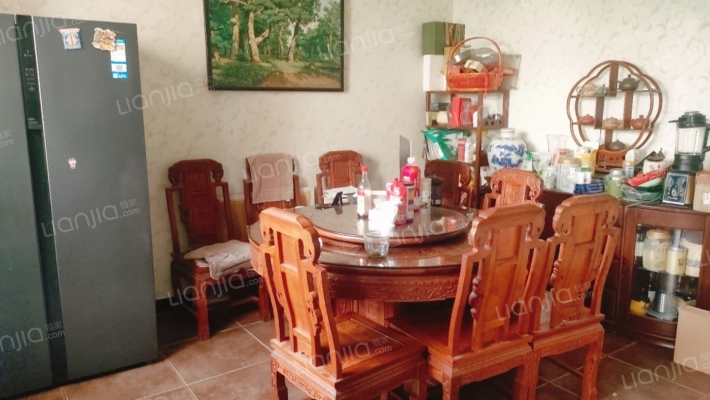 房子是满五年的本 随时能过户户型采光很好 集中供暖-餐厅