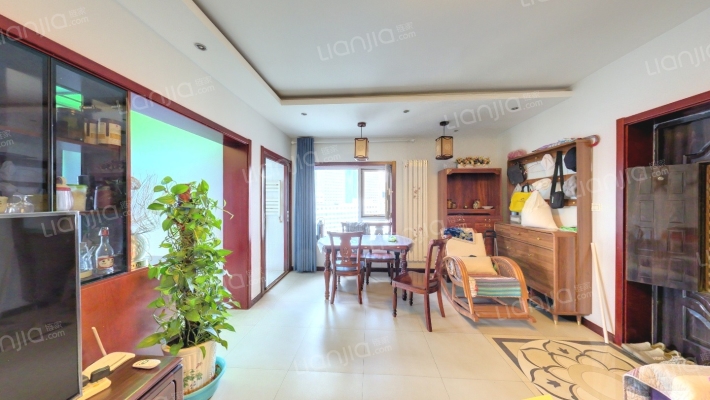 米拉公寓二手房实景图