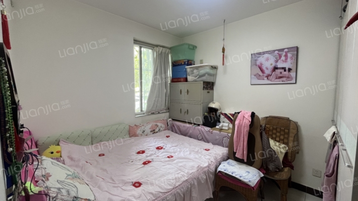 房本满五年精装修电梯洋房一梯两户适合居住-卧室B