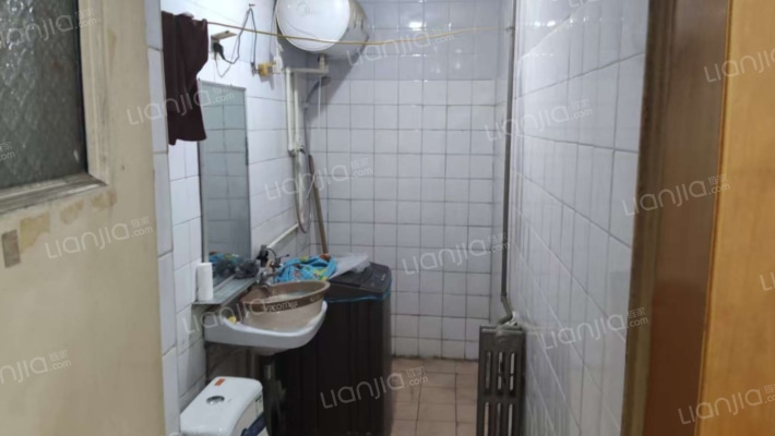 涿州铁路住宅小区 2室2厅 西-卫生间