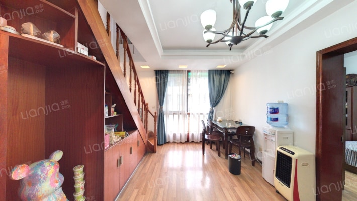 新天地民苑二手房实景图