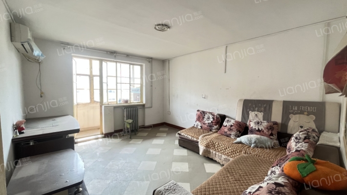 铁道部建厂局家属楼 中间楼层 采光无遮挡-卧室A