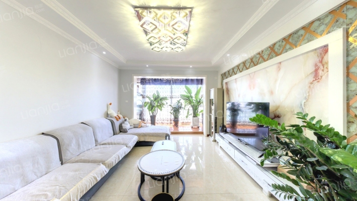 南门雅苑二手房实景图